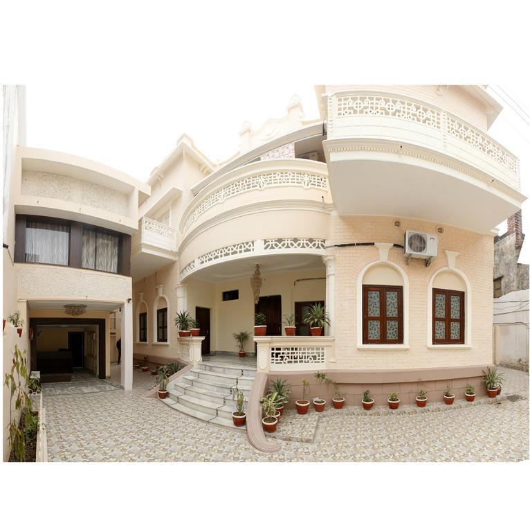 Shree Ganesha Palace Near Kashi Vishwanath Temple Varanasi Exterior foto
