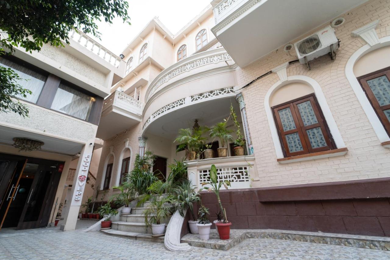 Shree Ganesha Palace Near Kashi Vishwanath Temple Varanasi Exterior foto